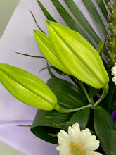 Lavender Dream Modern Arrangement -(Neutral & Lavender)