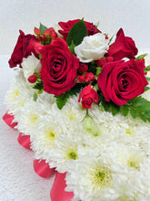 Full Heart with Rose Cluster (Cluster Colour Choice)-From