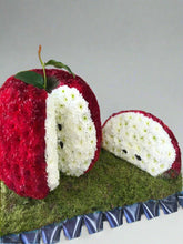 Bespoke 3D Apple Tribute