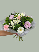 Subscripton - Hand Tied Bouquet (Pink Tones)