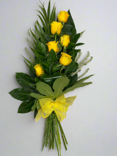 Large Head Roses (Yellow) Hand tied